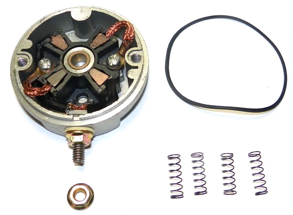 A motor and springs are shown on the table.